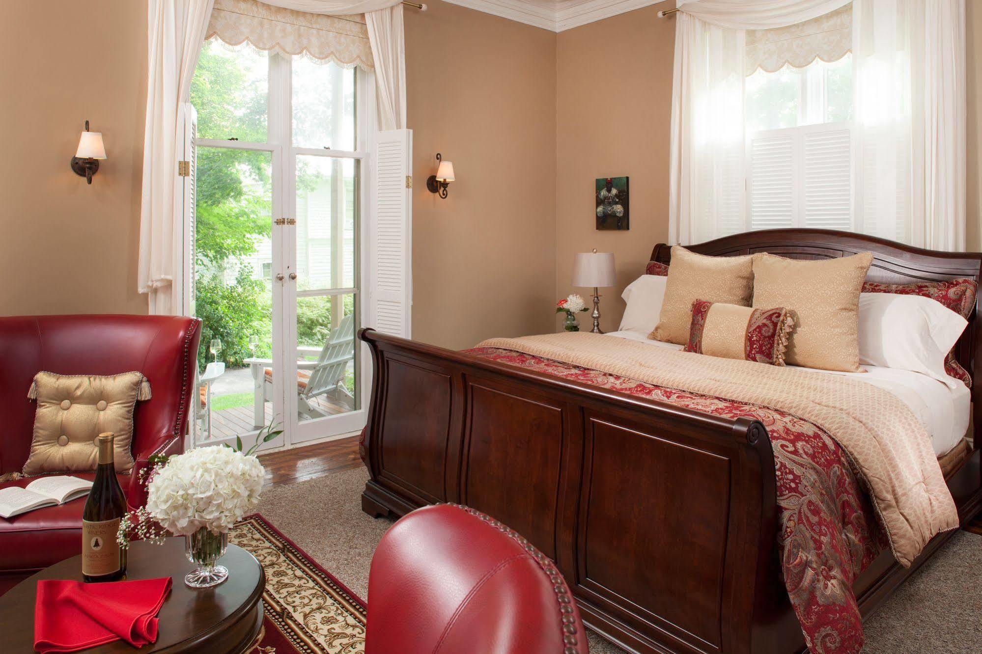 Landmark Inn Куперстаун Экстерьер фото